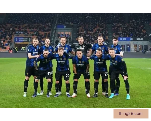 欧冠赛场中场控制力如何主导比赛节奏与胜负最终走向解析